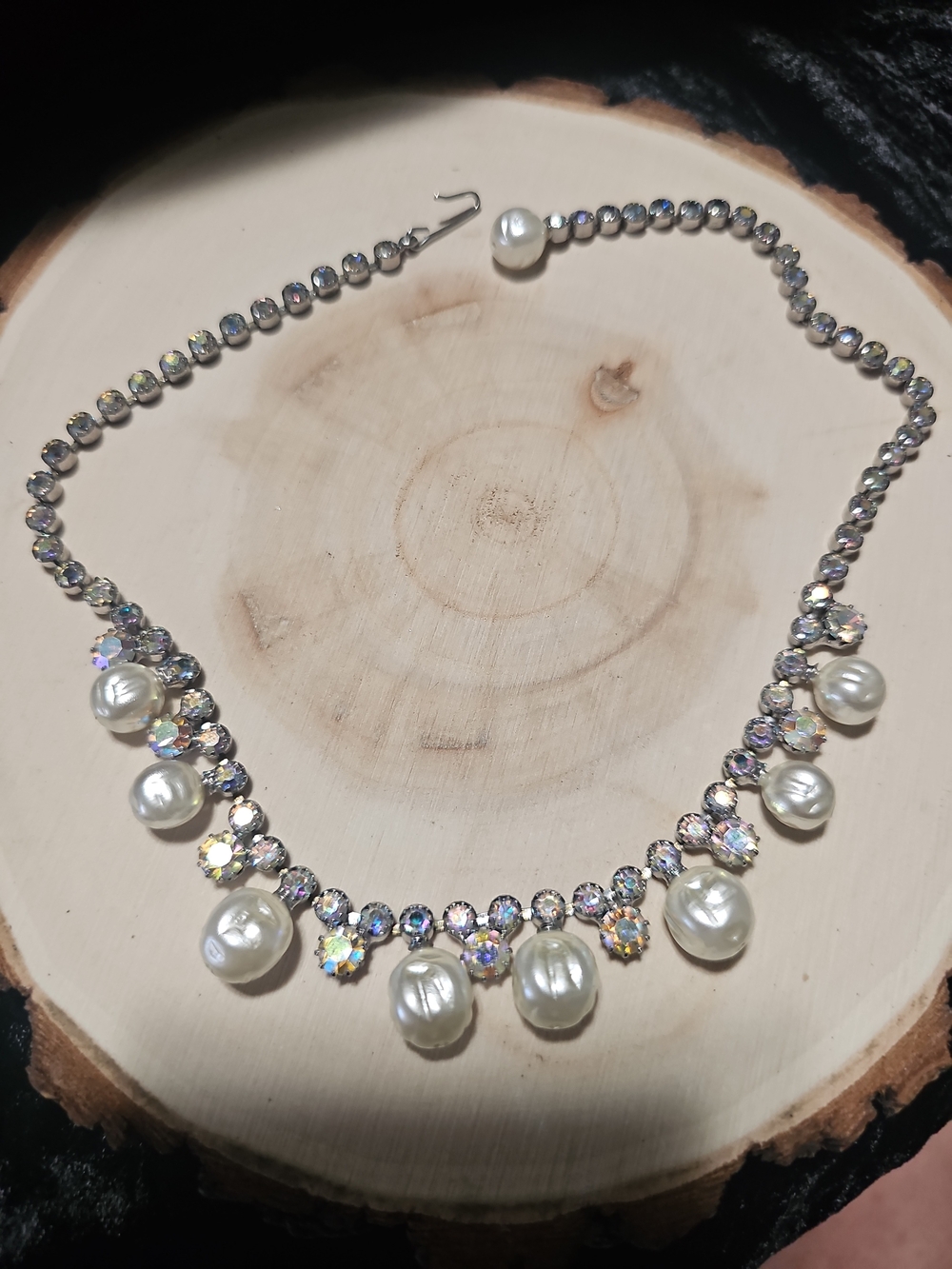 Pearl Drop Crystal Choker Necklace - Iridescent and White